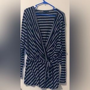 Lane Bryant Wrap Blouse Navy & Gray.